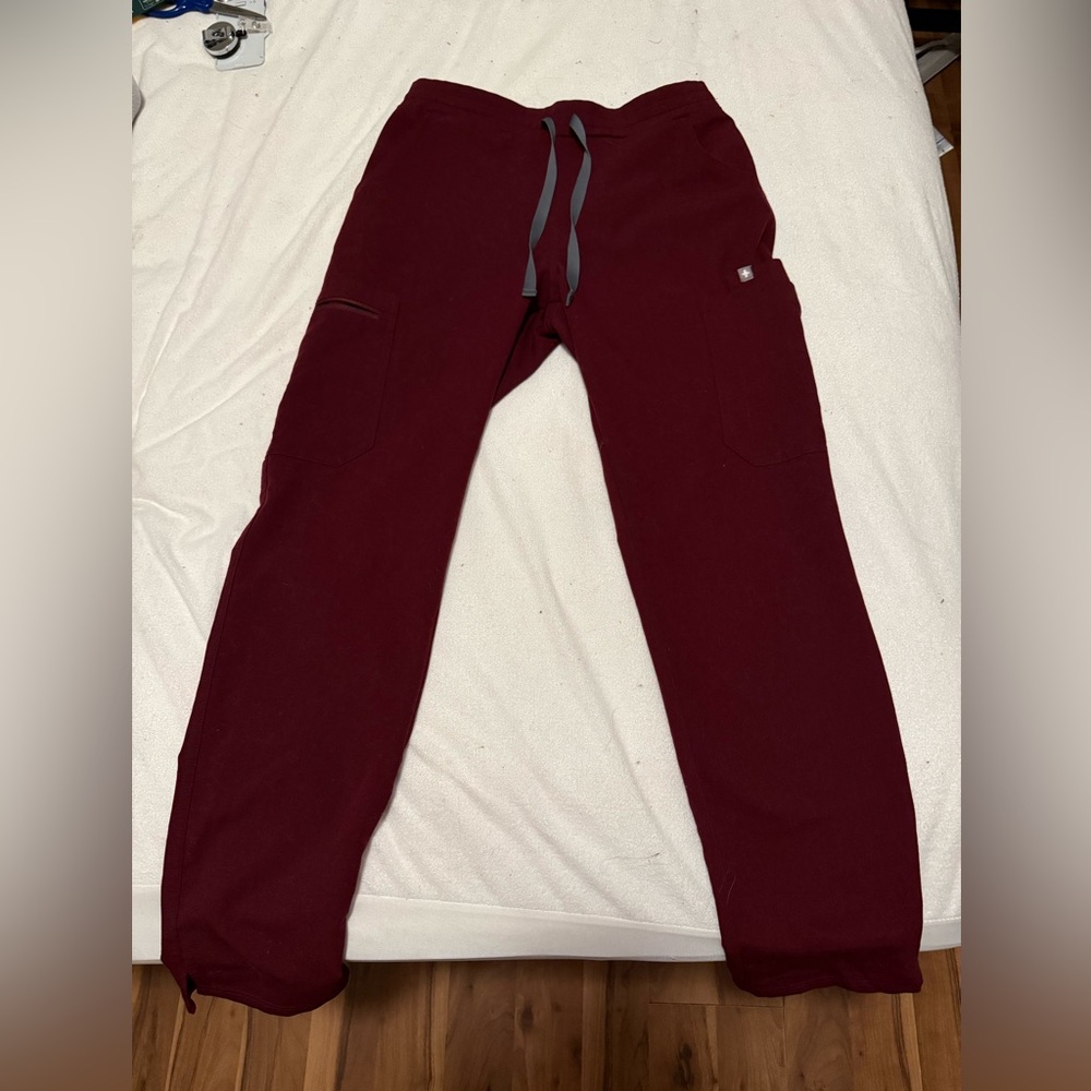 FIGS Yola Elastic Waistband Skinny Scrub Pants